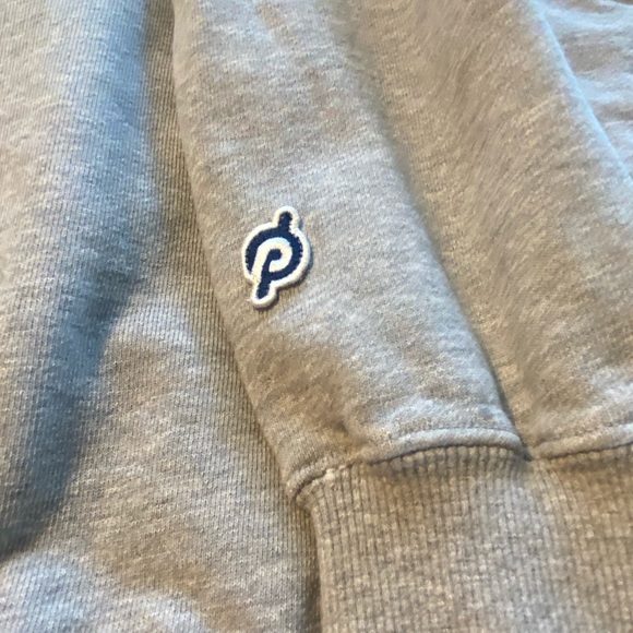 Peloton quarter zip hoodie gray.  Size Large pouch pocket reverse weave - Picture 2 of 7